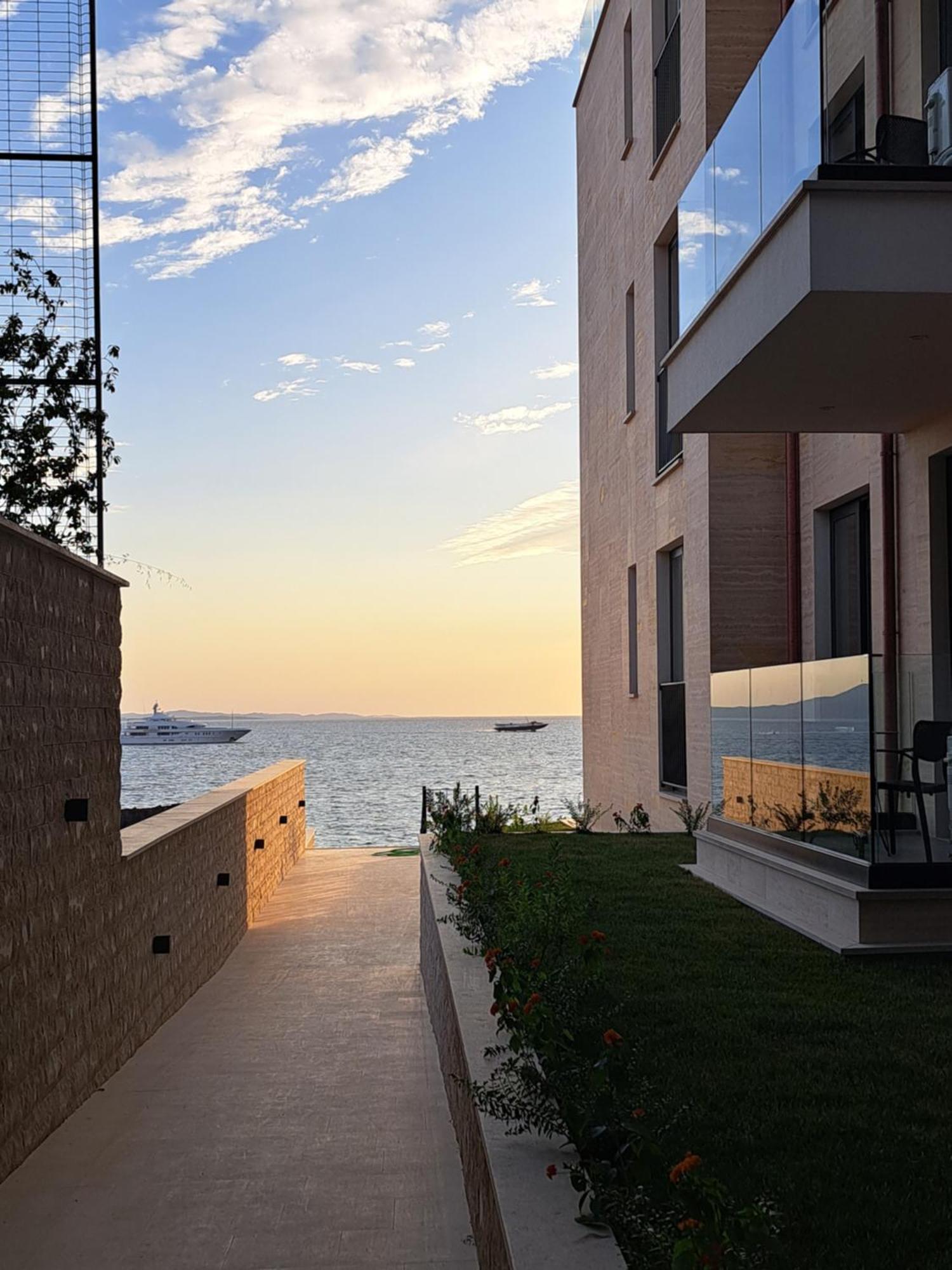 Mamani Apartments Saranda المظهر الخارجي الصورة